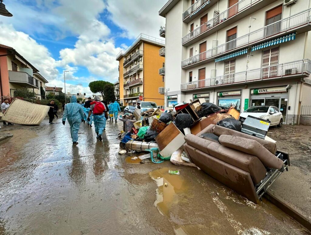 alluvione_toscana_novembre_1.jpg