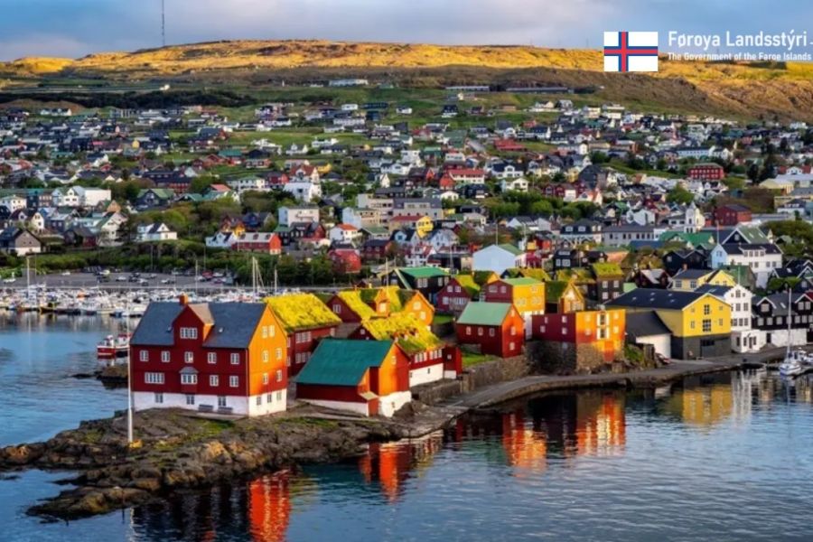 Le Isole Faroe approvano la legge e la tassa per il turismo sostenibile, ma rischiano di chiudere per sciopero