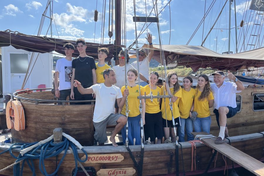 Al via “Vele Spiegate”: 100 eco-volontari in barca a vela nell’Arcipelago Toscano